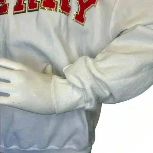 Gildan merry Christmas sweatshirt size medium. - Picture 8 of 13